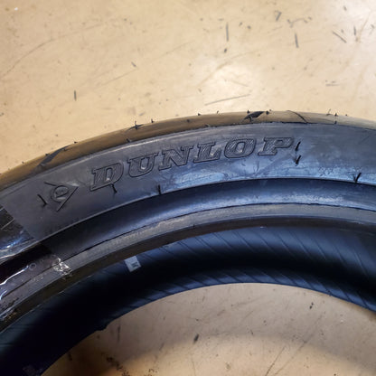 DUNLOP SPORTMAX GPR-300 BSW P 180 55 17 73W REAR MOTORCYCLE TIRE 45067394