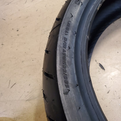 DUNLOP SPORTMAX GPR-300 BSW P 180 55 17 73W REAR MOTORCYCLE TIRE 45067394