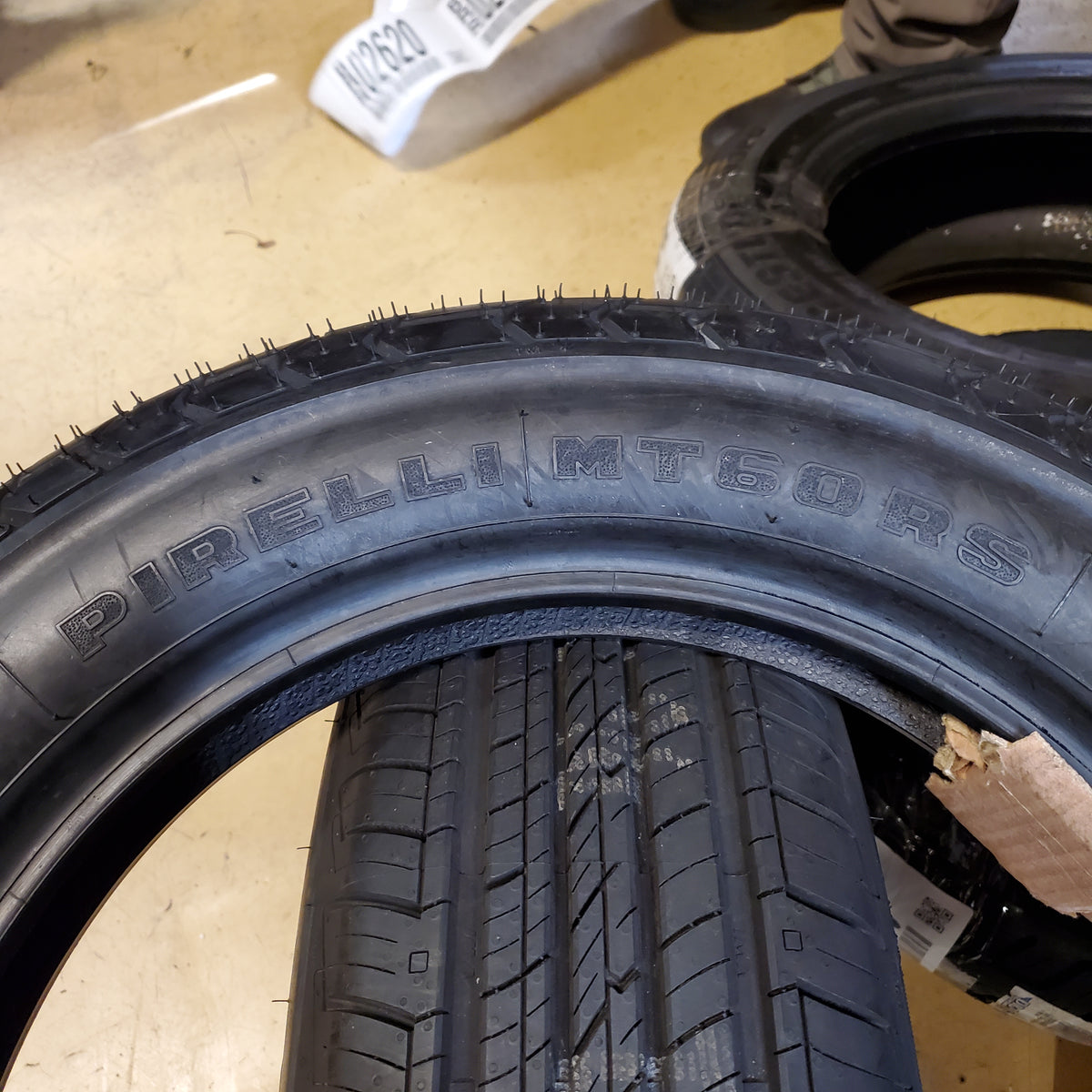 PIRELLI MT60RS 130 90 16 67H FRONT MOTORCYCLE TIRE ‎2925100