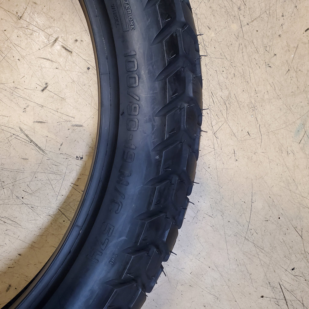 PIRELLI MT60 100 90 19 57H FRONT WHEEL MOTORCYCLE TIRE ‎282200