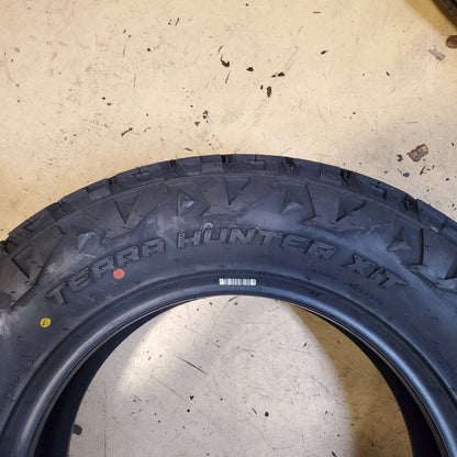 VENOM POWER TERRA HUNTER X/T BW 245 65 17 111T XL LIGHT TRUCK TIRE TVPXT68
