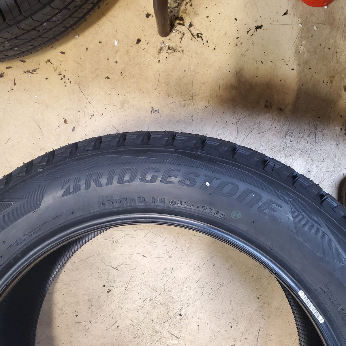 4 BRIDGESTONE BLIZZAK DM-V2 BSW P 245 55 19 103T WINTER TIRE 016355