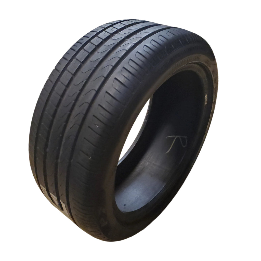 2 USED 7.5/32" PIRELLI CINTURATO P7 BSW PIRELLI 245 40 17 91W UHP TIRE 2153700
