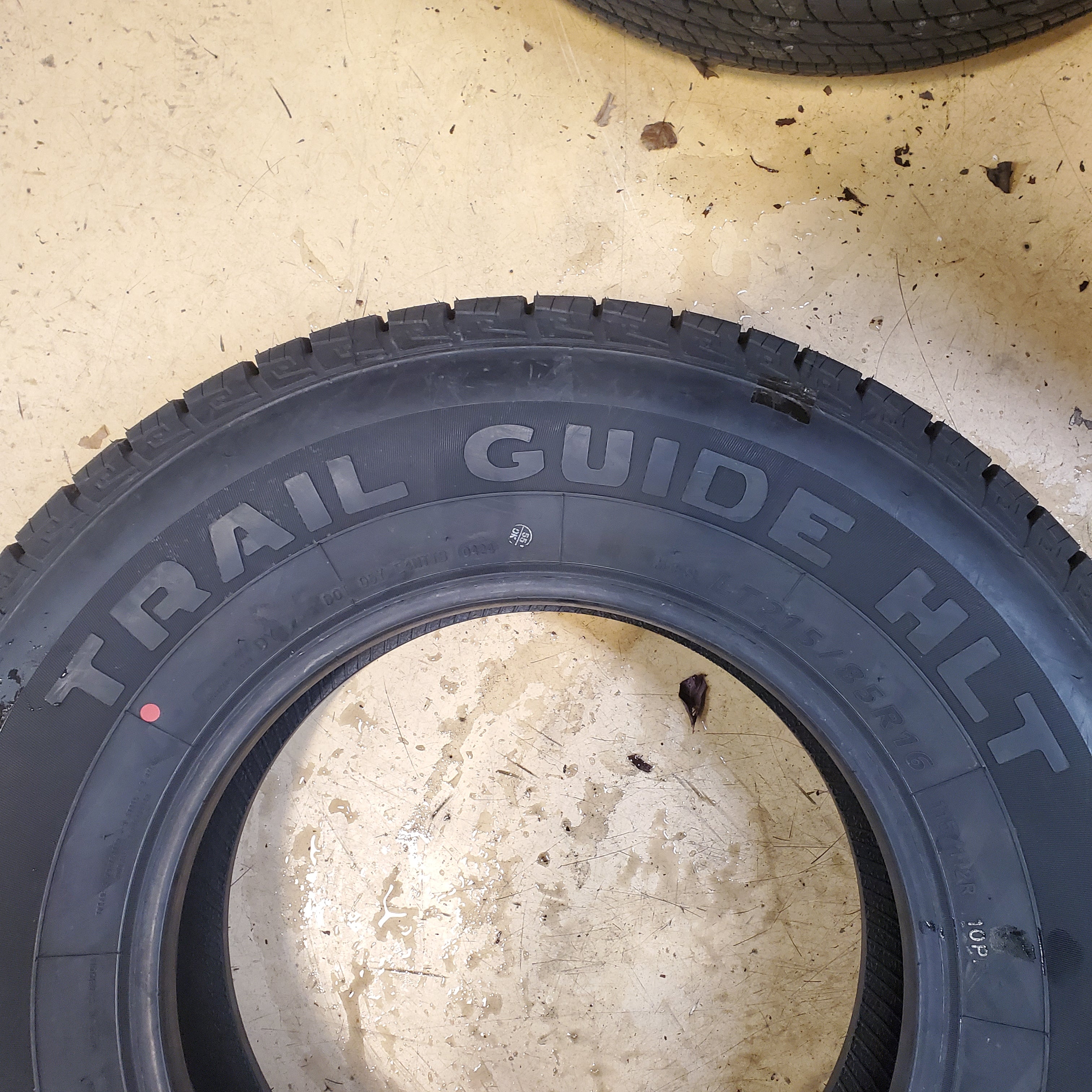 TRAIL GUIDE HLT BSW LT 215 85 16 115/112R 10PLY ALL SEASON TIRE TGH14