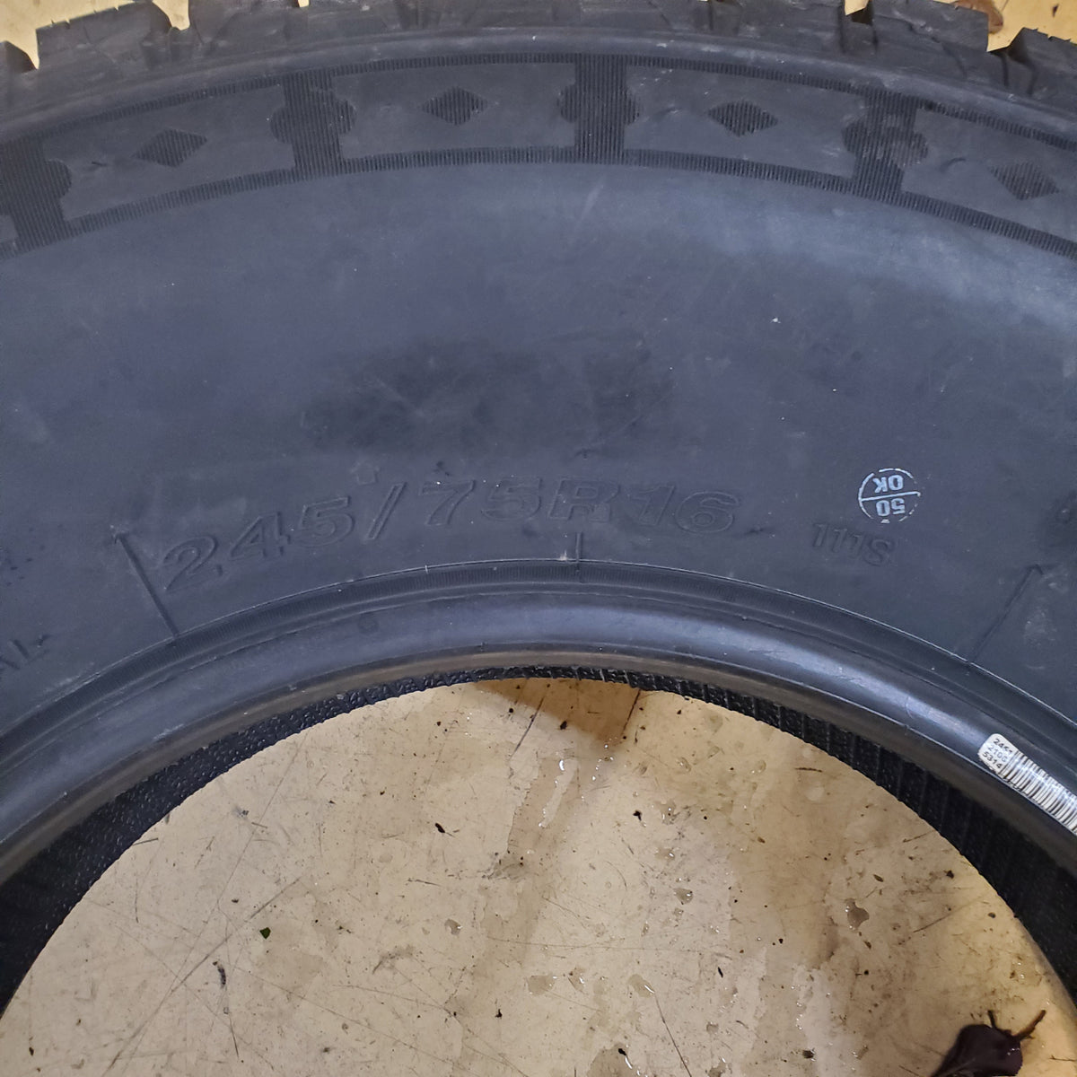MULTI-MILE TRAIL GUIDE ALL TERRAIN  BSW P 245 75 16 111S ALL SEASON TIRE  TGT79