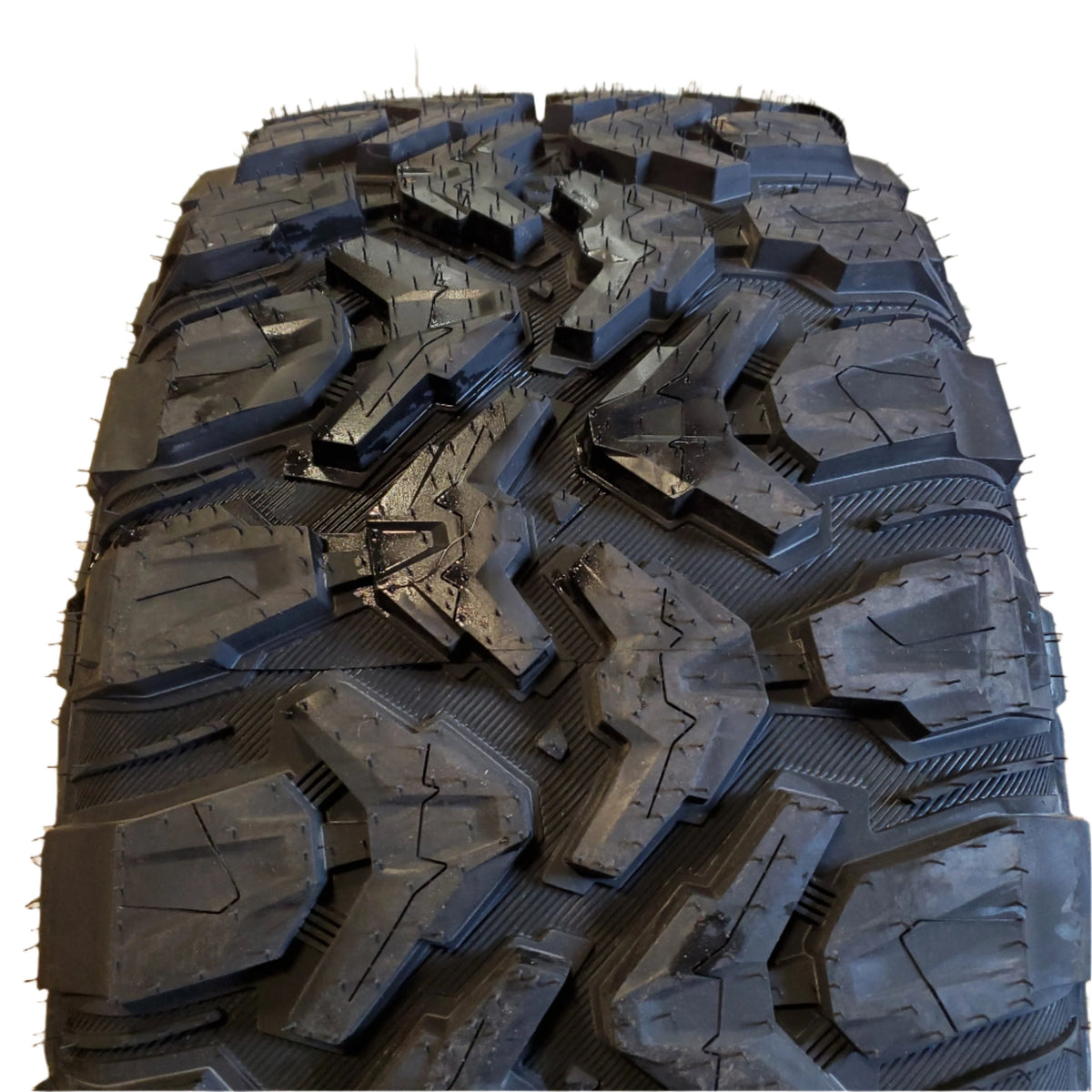 2 RADAR RENEGADE X BSW LT 33 12.5 22 114Q 12PLY MUD TERRAIN TIRE RACSTH0045