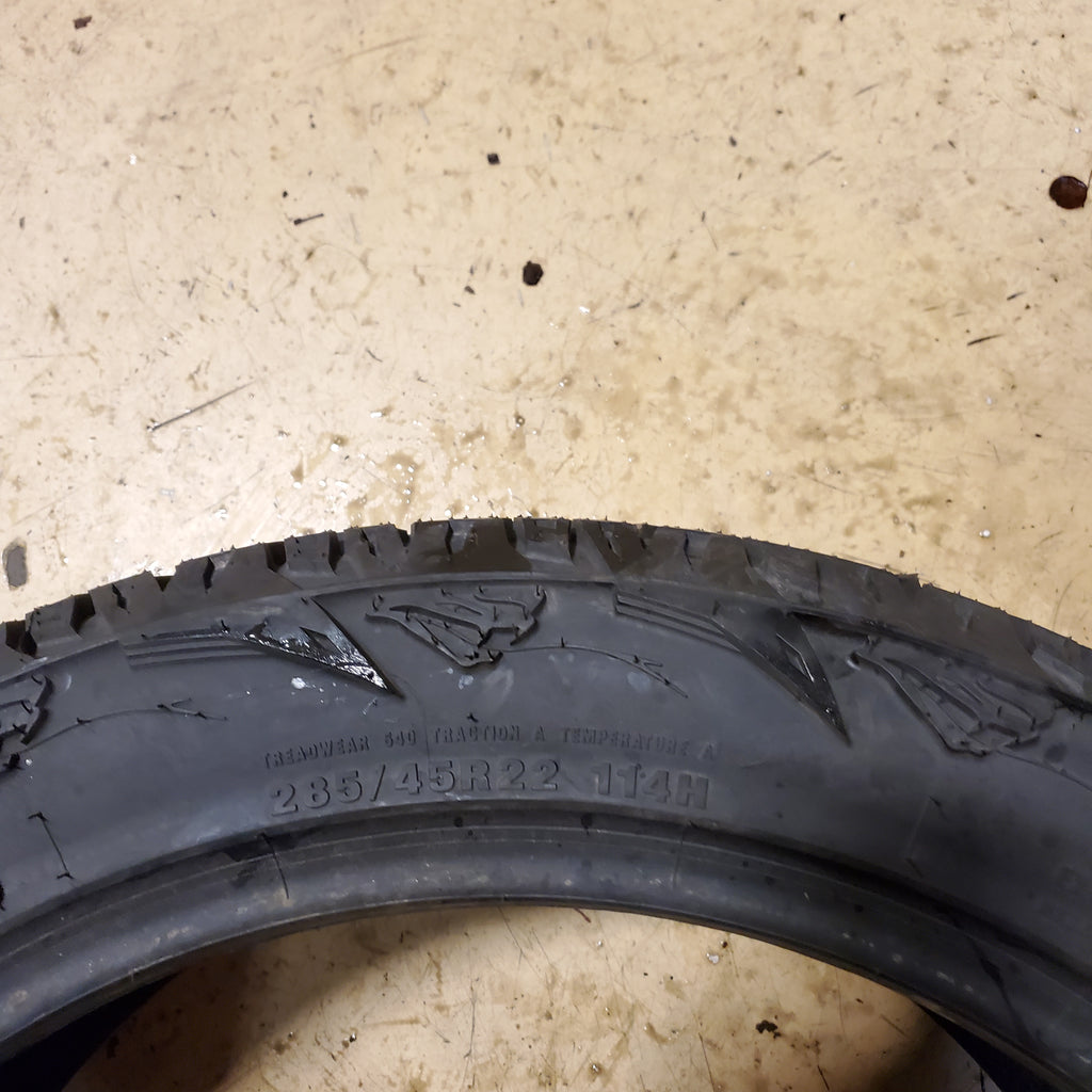 RADAR RENEGADE A/T PRO BSW P 285 45 22 114H XL ALL TERRAIN TIRE RACSTH0033