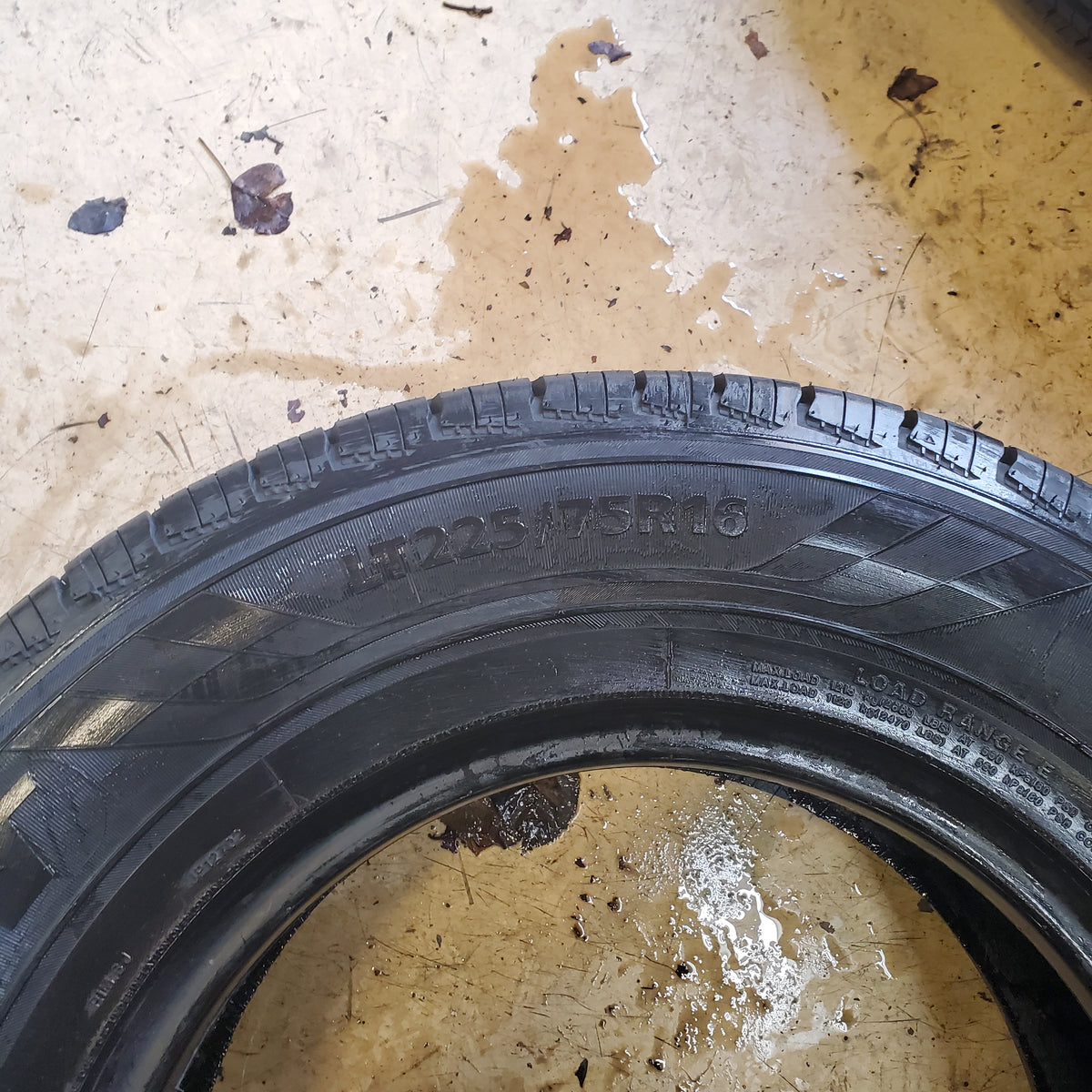 RADAR RIVERA H/T BSW LT 225 75 16 115/112S HIGHWAY TERRAIN TRUCK TIRE RASYTH0202