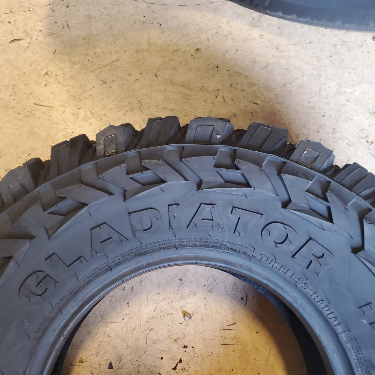 GLADIATOR X COMP M/T BSW LT 285 75 16 126/123Q MUD TRUCK TIRE 1932266783