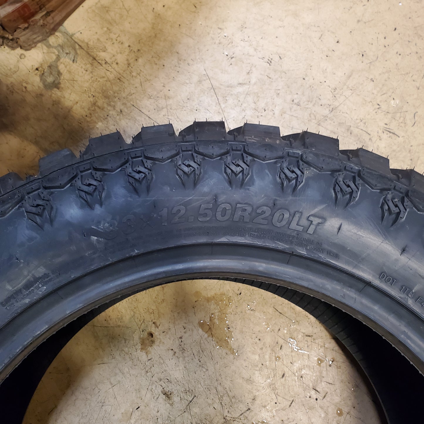 MUDDER TRUCKER HANG OVER BSW LT 33 12.50 20 119Q MUD TRUCK TIRE ‎MDT2480