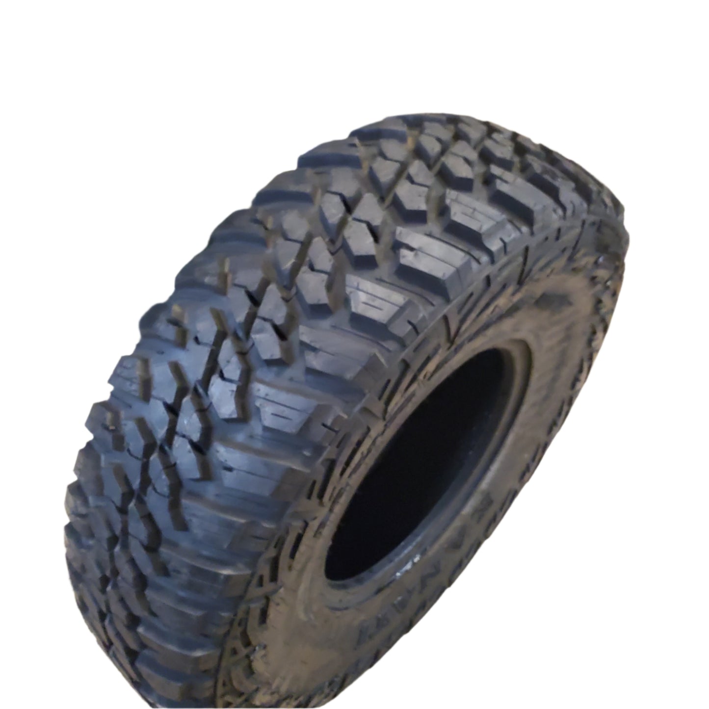 KANATI MUD HOG M/T BSW LT 39 12.50 17 128Q MUD TRUCK TIRE L1739125E252
