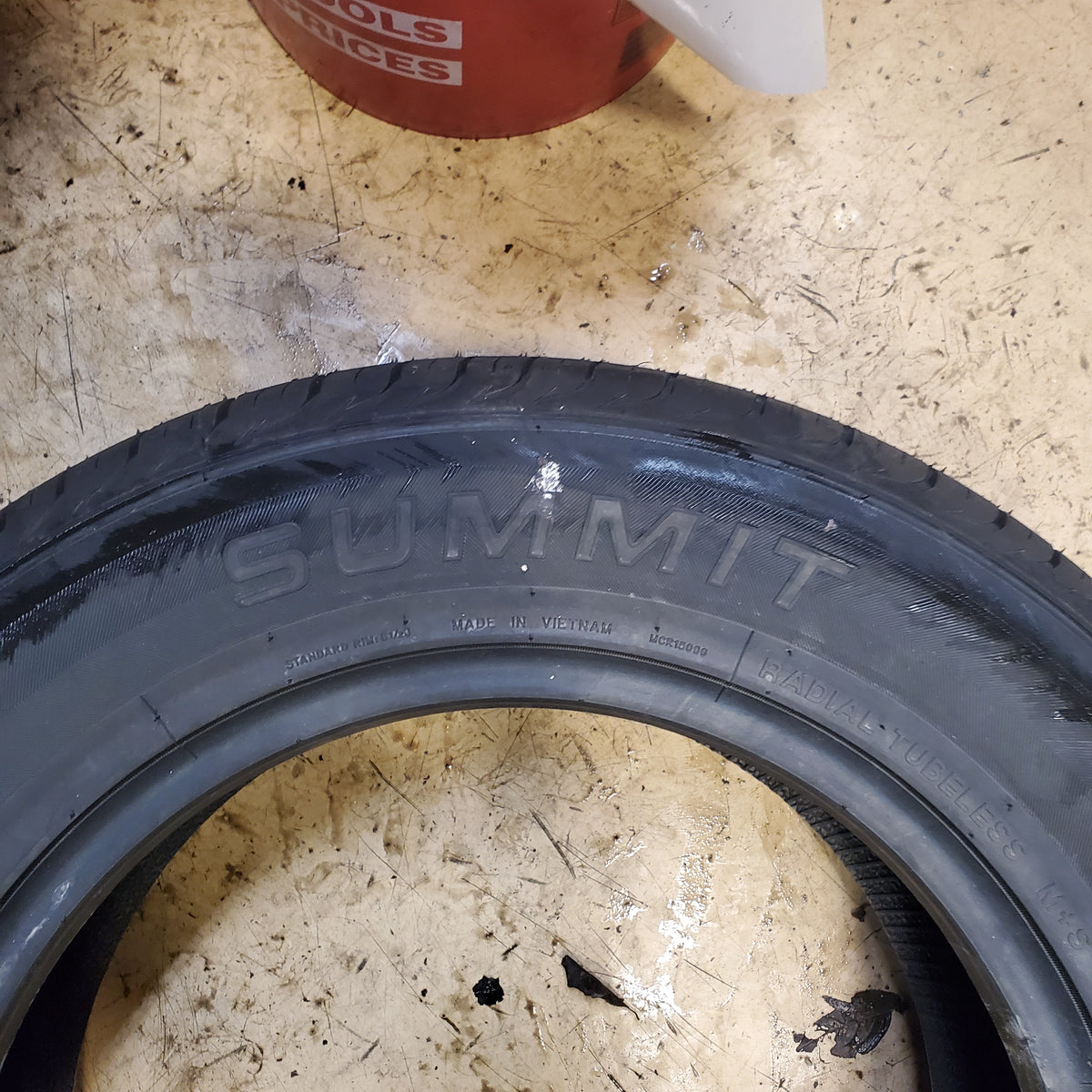 SUMMIT ULTRAMAX A/S  SL BSW 215 65 16 98T ALL SEASON CAR TIRE 10251