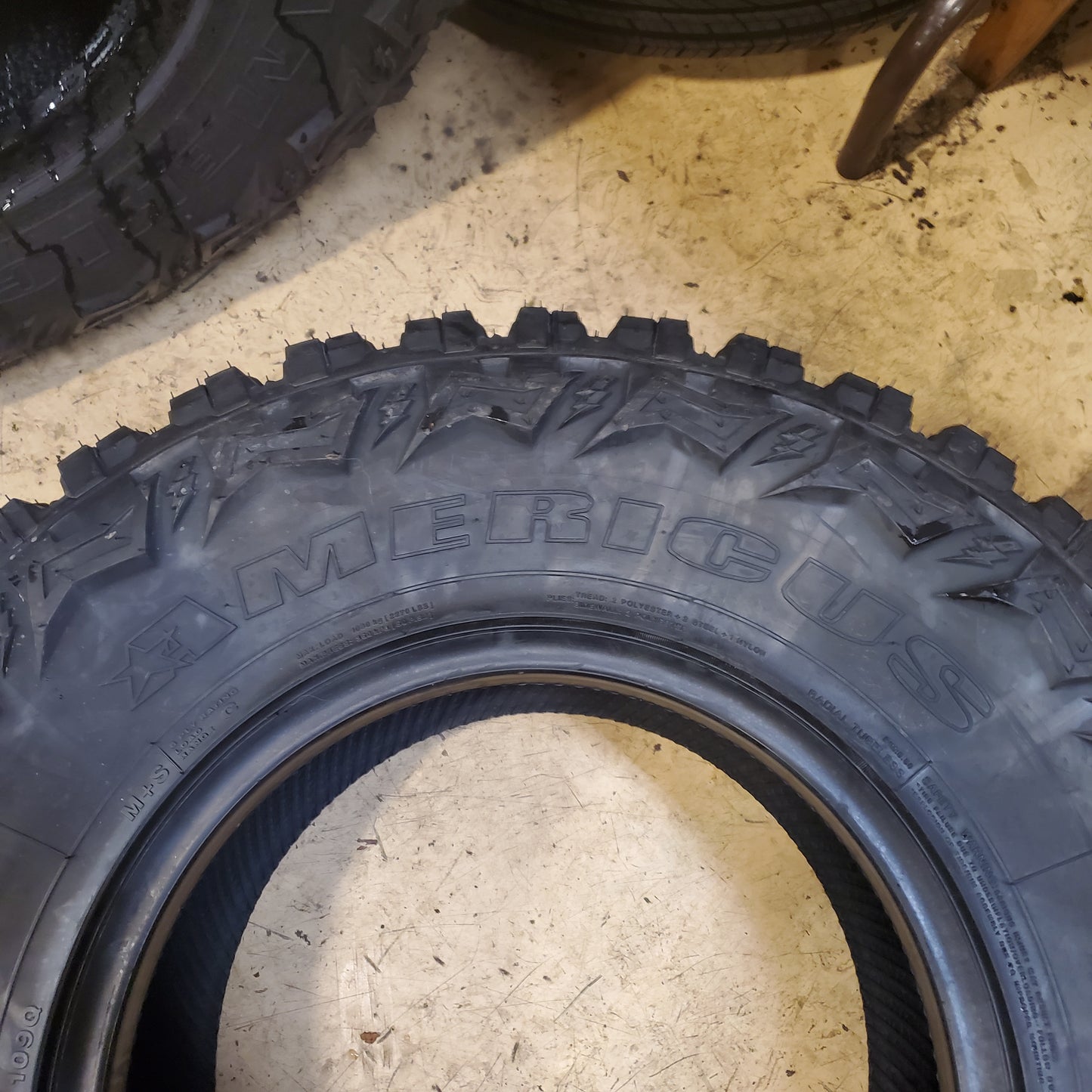 AMERICUS RUGGED M/T BSW LT 31 10.5 15 109Q 6PLY MUD TERRAIN TIRE AMD2463
