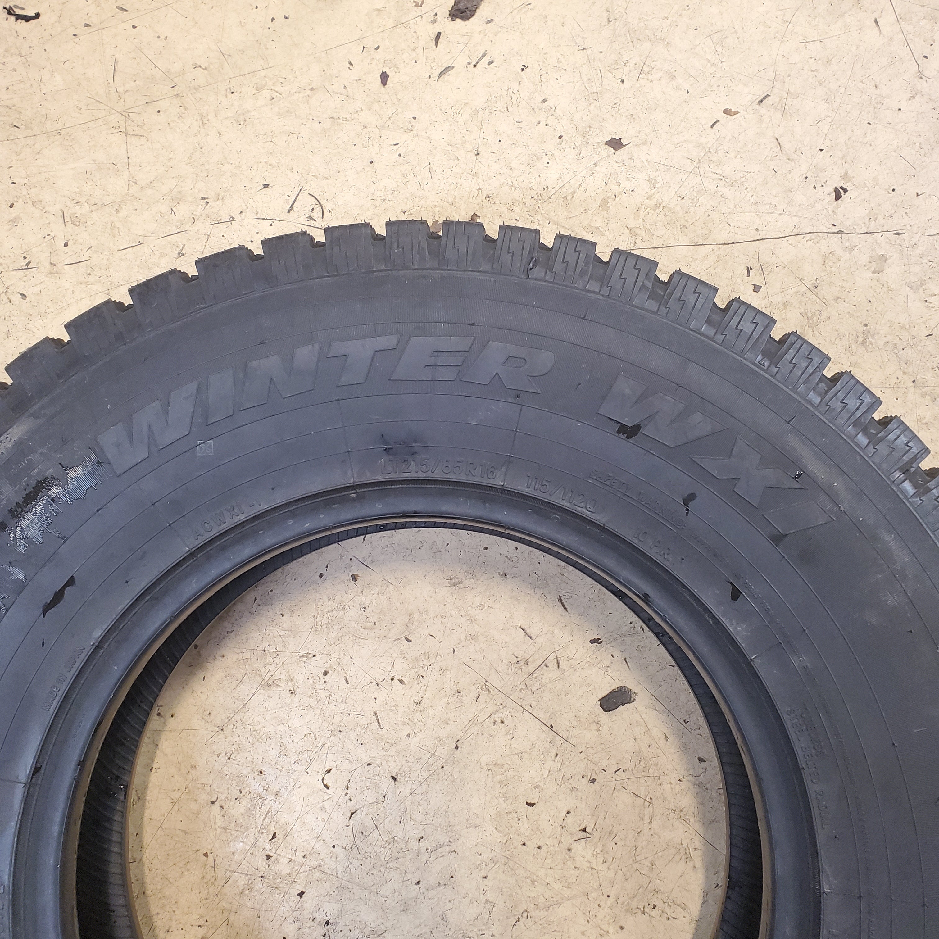 (KSL ONLY) 4 ARCTIC CLAW WINTER WXI BSW 215 85 16 115/112Q WINTER TRUCK TIRE ARC15