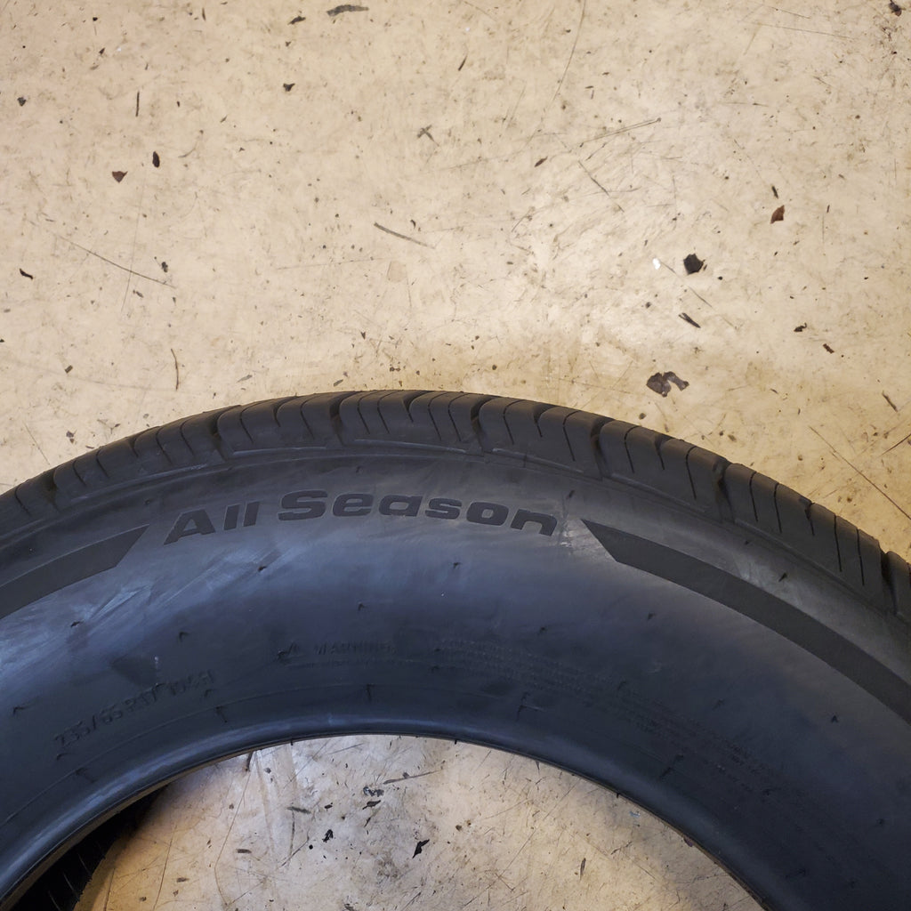 BFGOODRICH ADVANTAGE CONTROL BSW P 235 65 17 104H ALL SEASON TIRE 28399