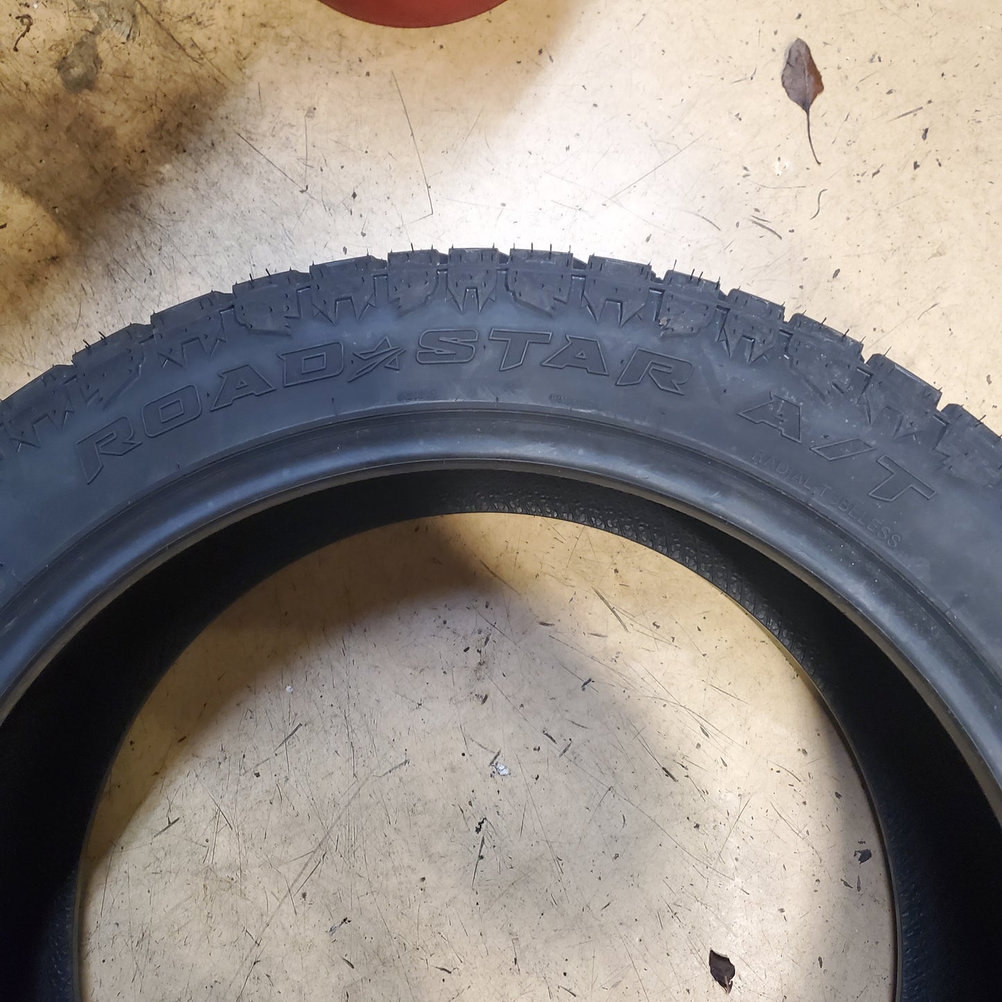 AMERICAN ROADSTAR A/T BSW 285 45 22 116H XL ALL TERRAIN TRUCK TIRE ARSAT18