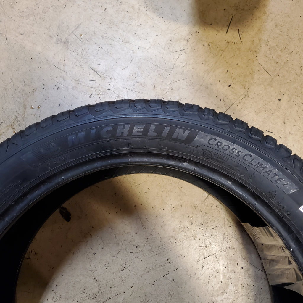USED 8/32" MICHELIN CROSS CLIMATE 2 BSW 255 45 20 105V ALL SEASON CAR TIRE 30754
