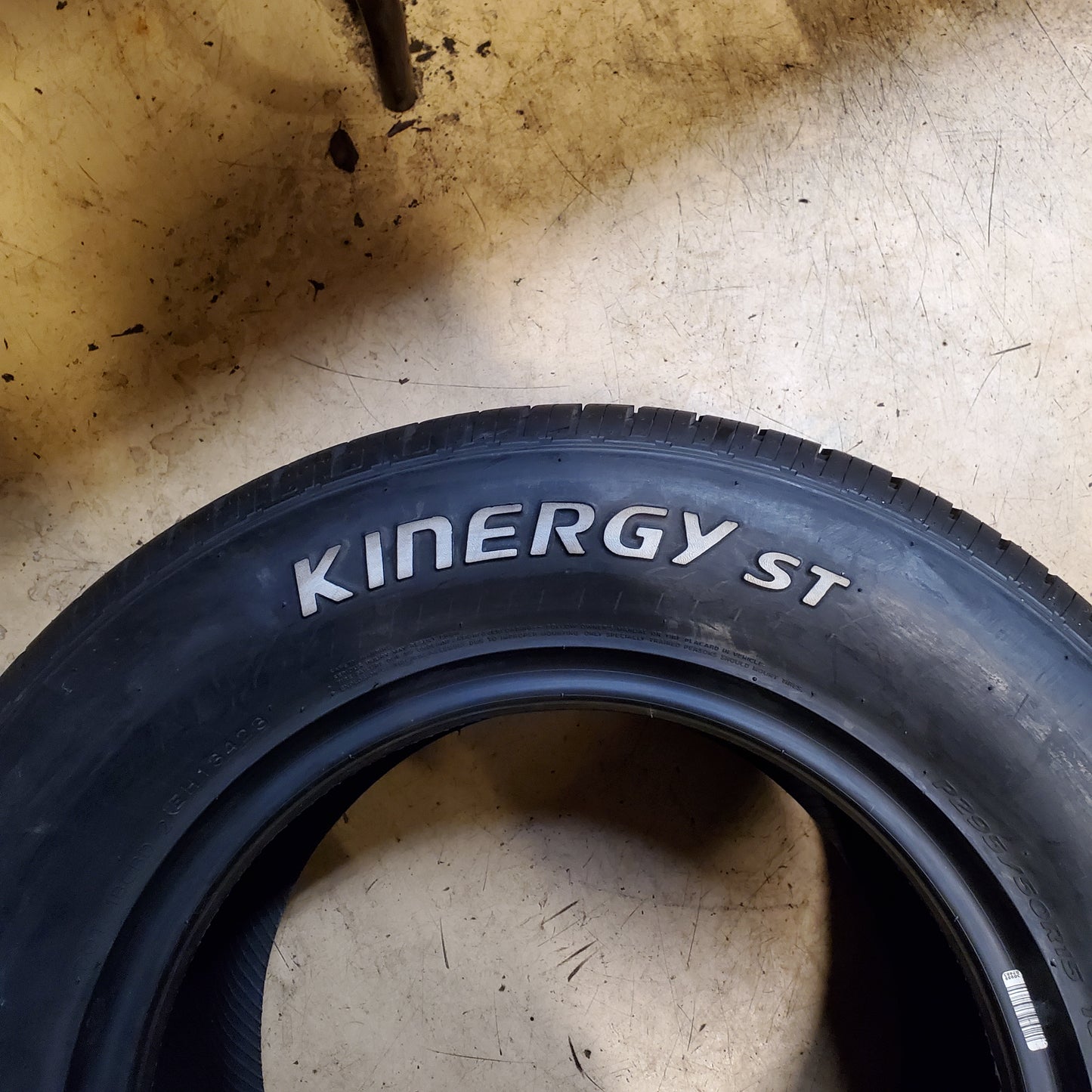HANKOOK KINERGY ST H735 RWL P 295 50 15 105T ALL SEASON TIRE 1024763