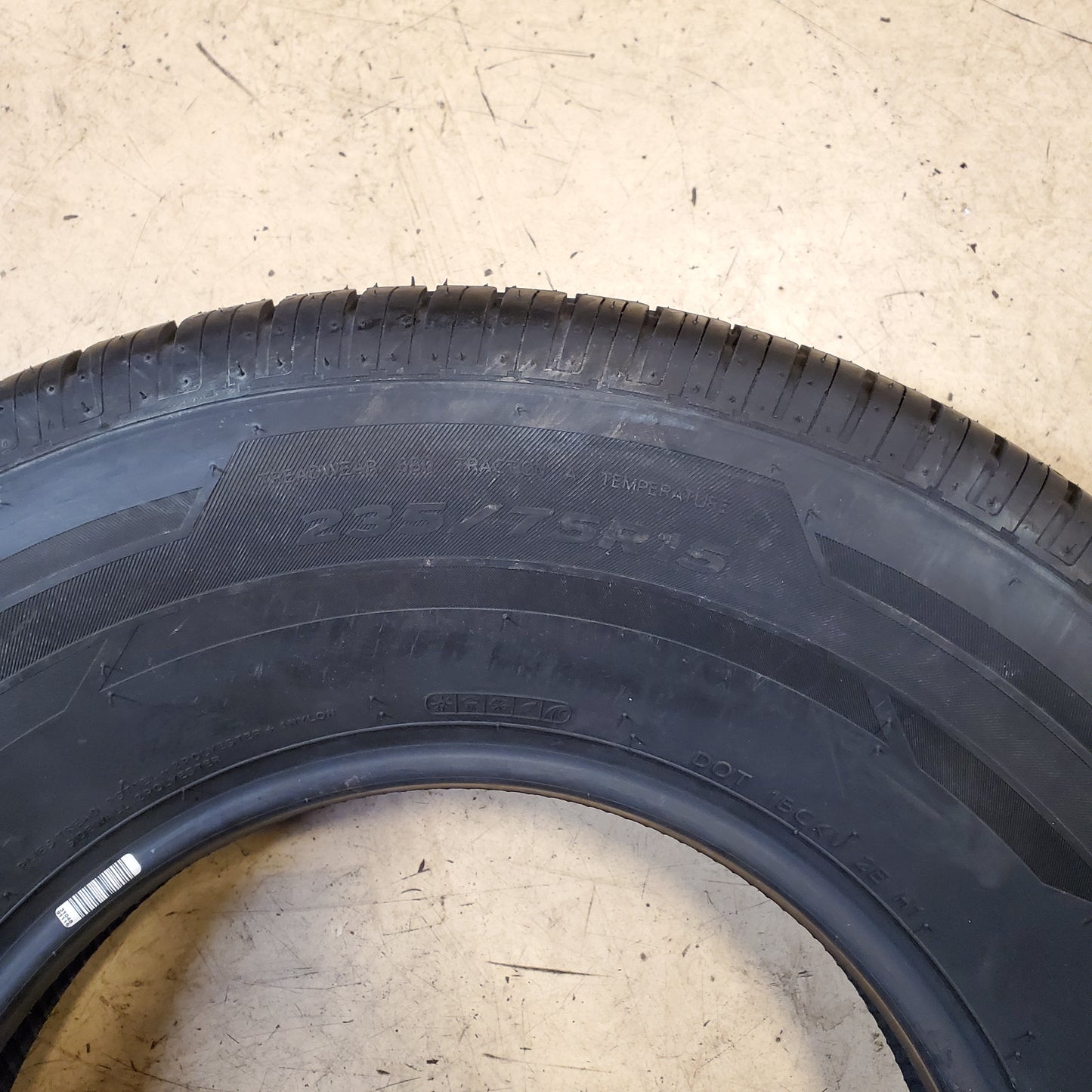 4 HANKOOK KINERGY ST BSW P 235 75 15 105T ALL SEASON TIRE 1022047
