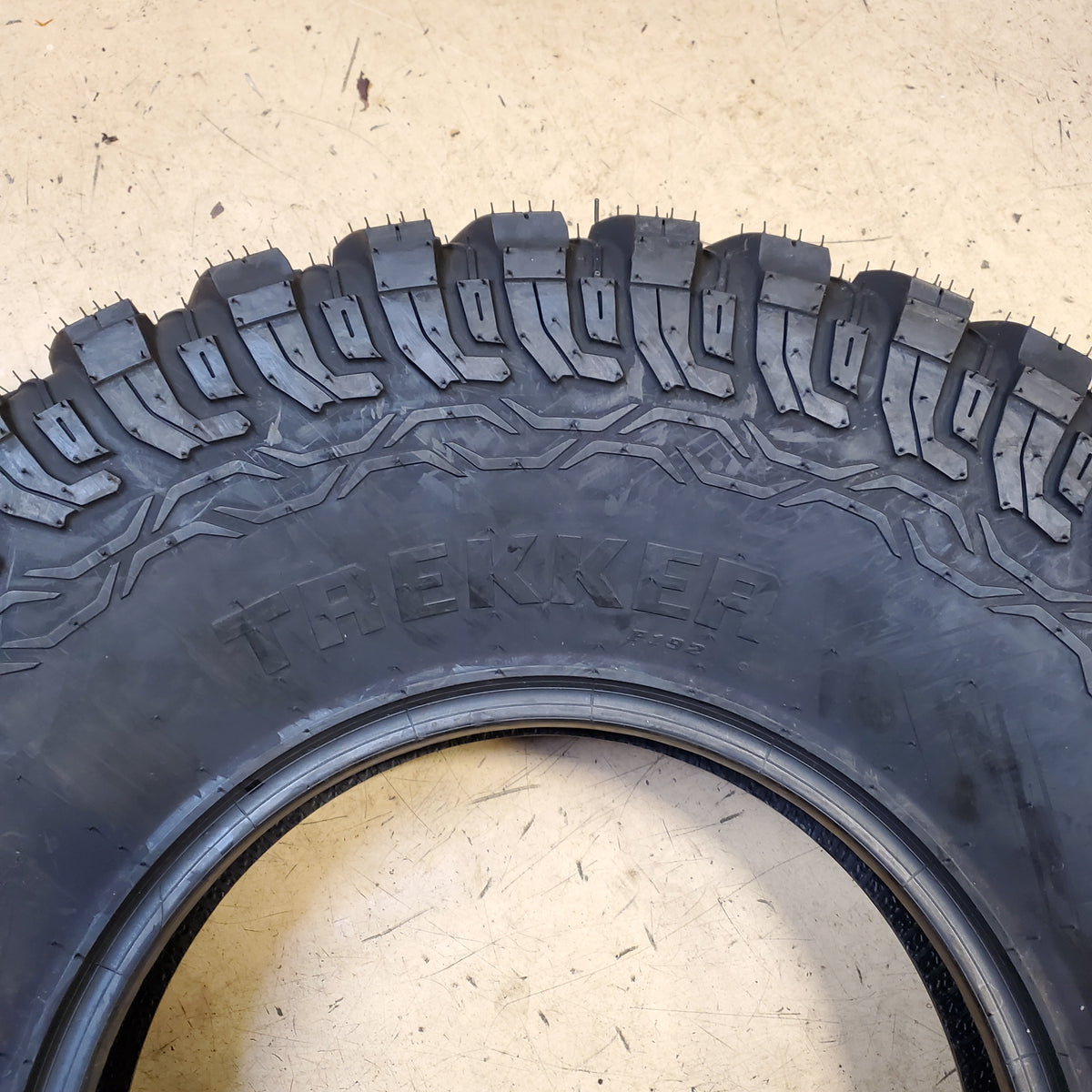 PRO ARMOR TREKKER BSW 33 10 15 95F 8PLY ATV/UTV TIRE T331015TRKR