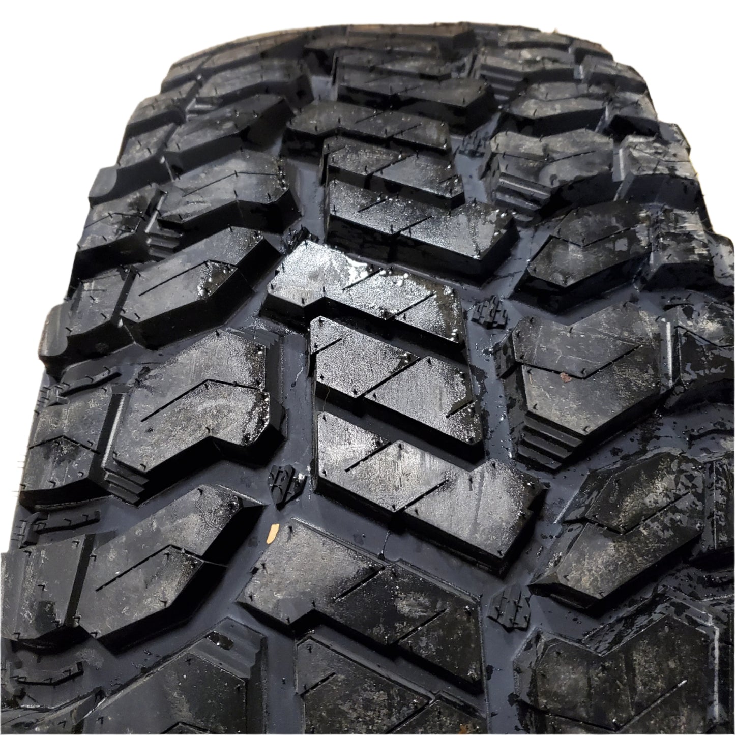 PATRIOT RUGGED TERRAIN BSW LT 37 12.50 20 126Q 10PLY TRUCK TIRE PASYTH0224