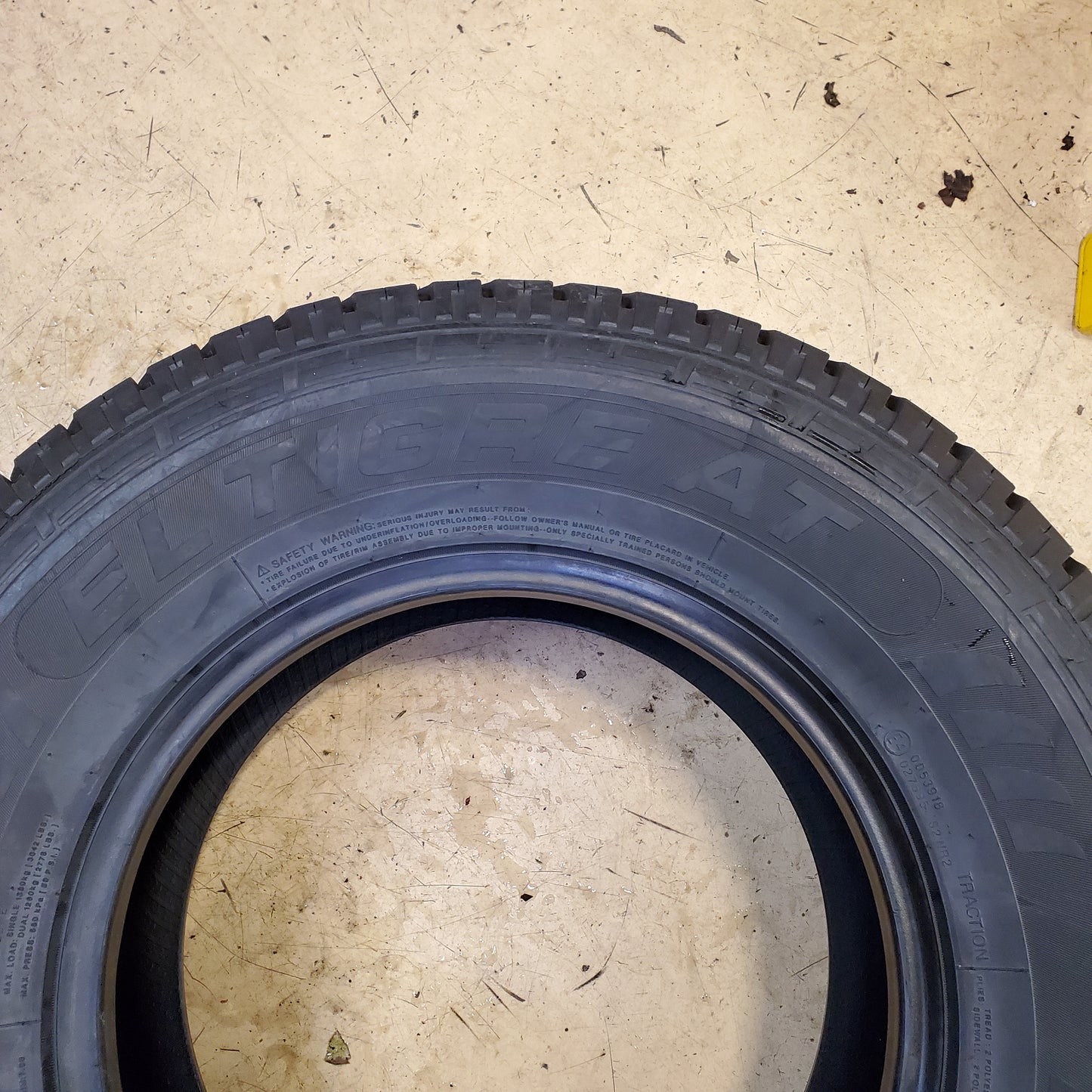 COSMO EL TIGRE AT BSW LT 245 75 16 120/116S 10 PLY TRUCK TIRE I0086357