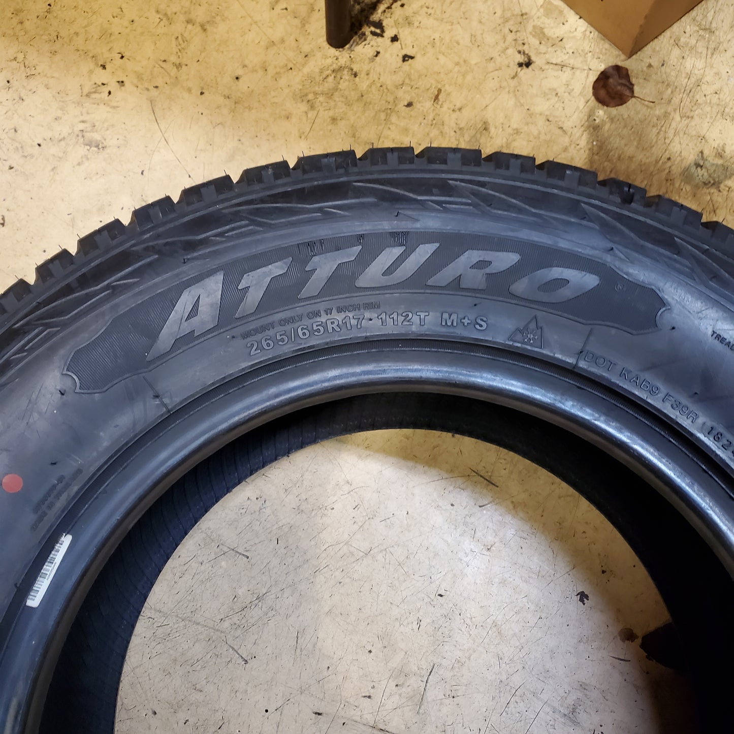 NOS ATTURO TRAIL BLADE A/T BSW P 265 65 17 112T SL ALL TERRAIN TIRES TBATI0048340