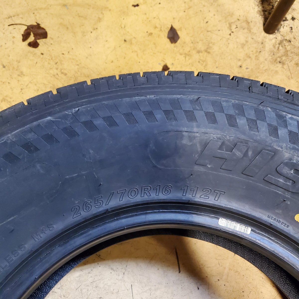 BLACKHAWK HISCEND-H HT01 265 70 16 112T ALL SEASON TRUCK TIRE 5545912V