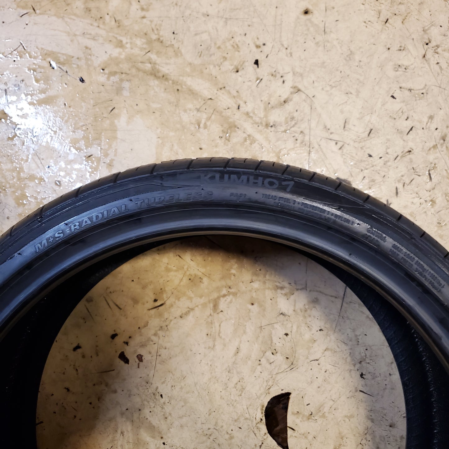 2 KUMHO ECSTA PA31 BSW P 215 35 18 94V XL UHP CAR TIRE 2161783