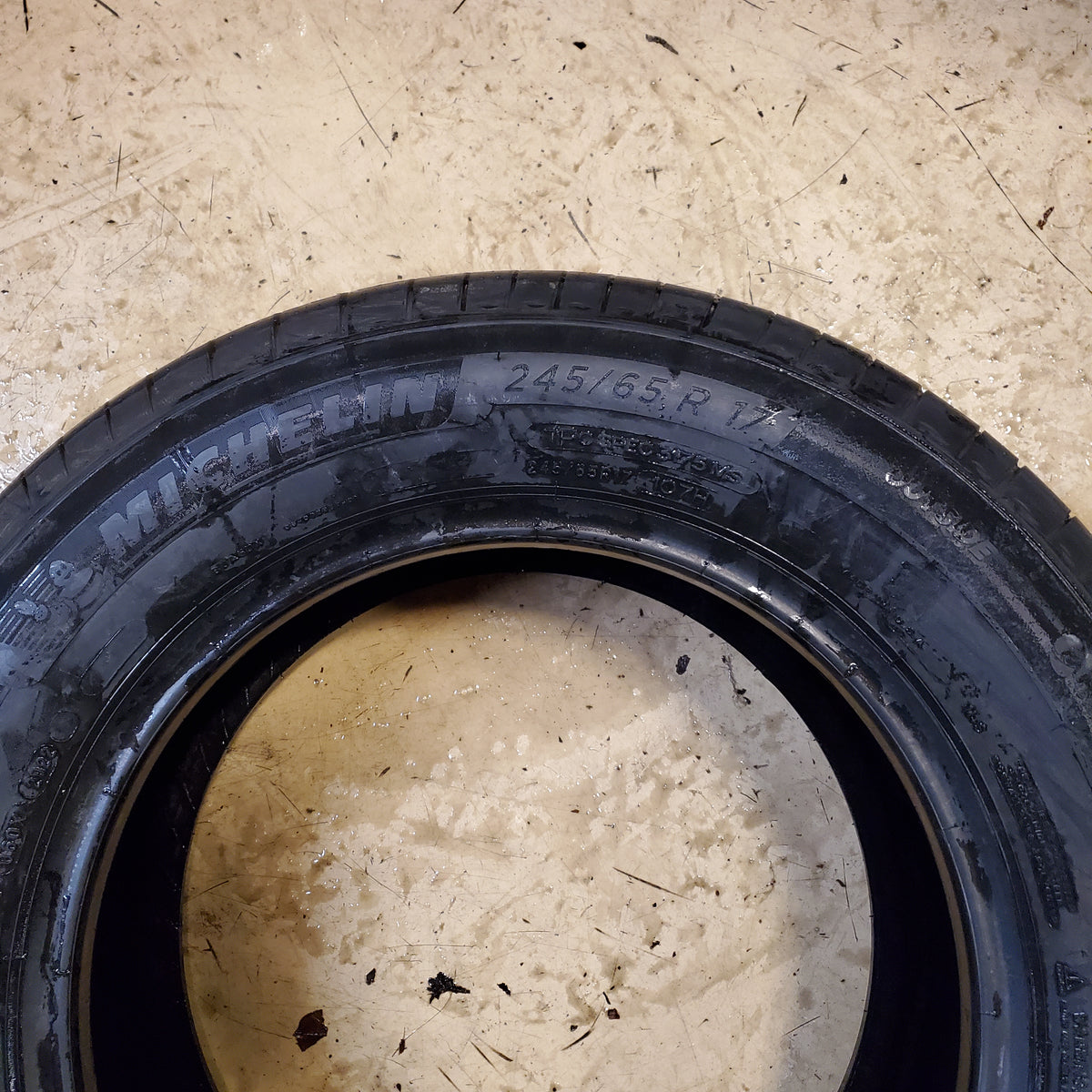 2 MICHELIN PRIMACY TOUR A/S BSW P 245 65 17 107H ALL SEASON TIRE 61744