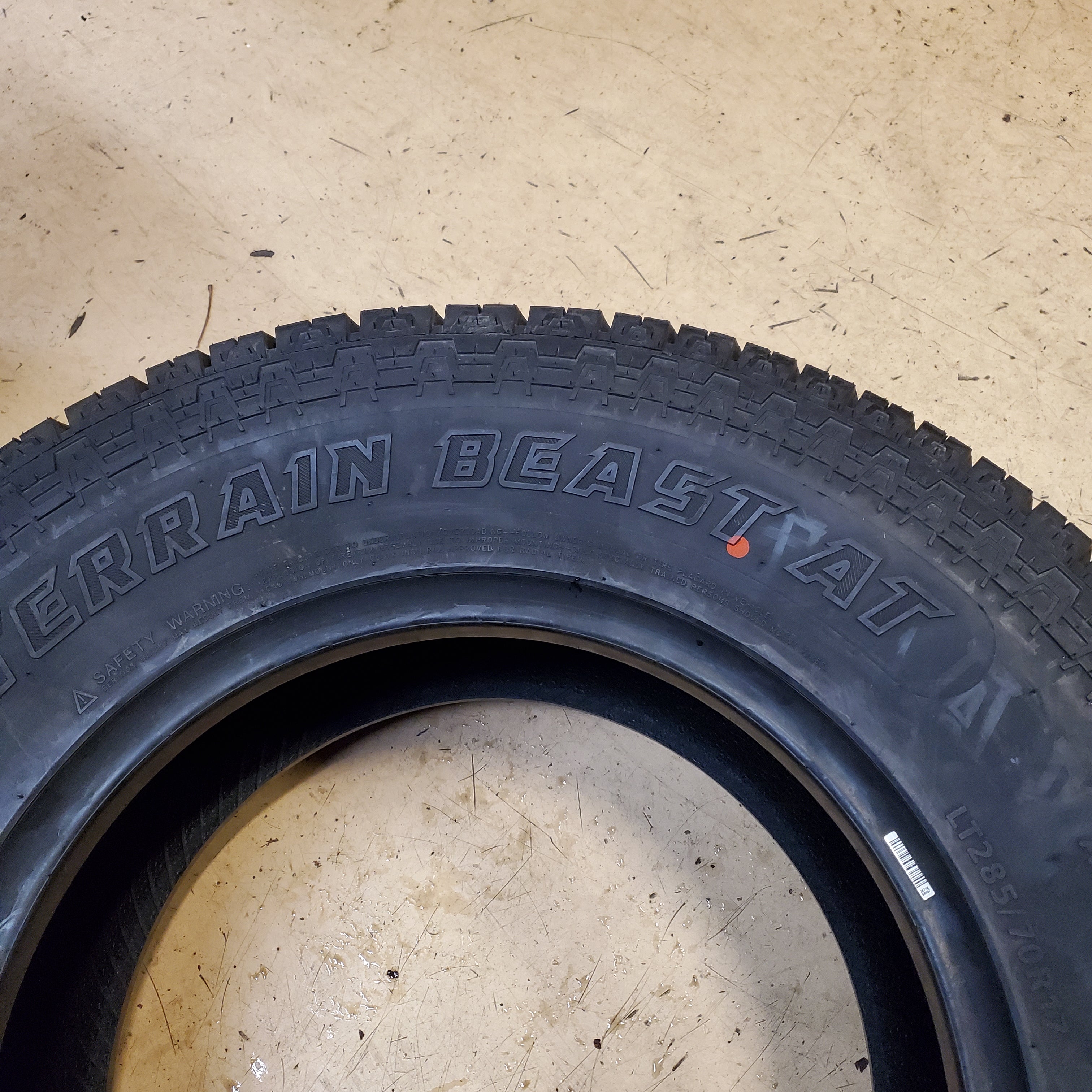 LEXANI TERRAIN BEAST AT BSW LT 285 70 17 121/118Q 10 PLY TIRE LXSTAT1770020