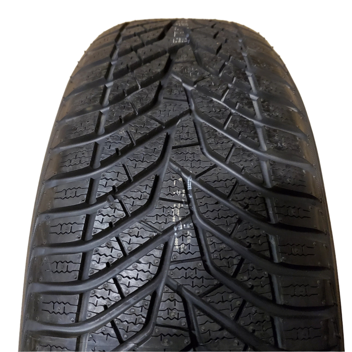 YOKOHAMA BLUEARTH WINTER V905 BSW P 225 60 18 104V SNOW TIRE 110190669