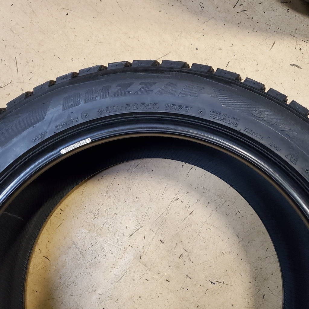 4 BRIDGESTONE BLIZZAK DM-V2 BSW P 255 50 19 107T XL WINTER TIRE 016066