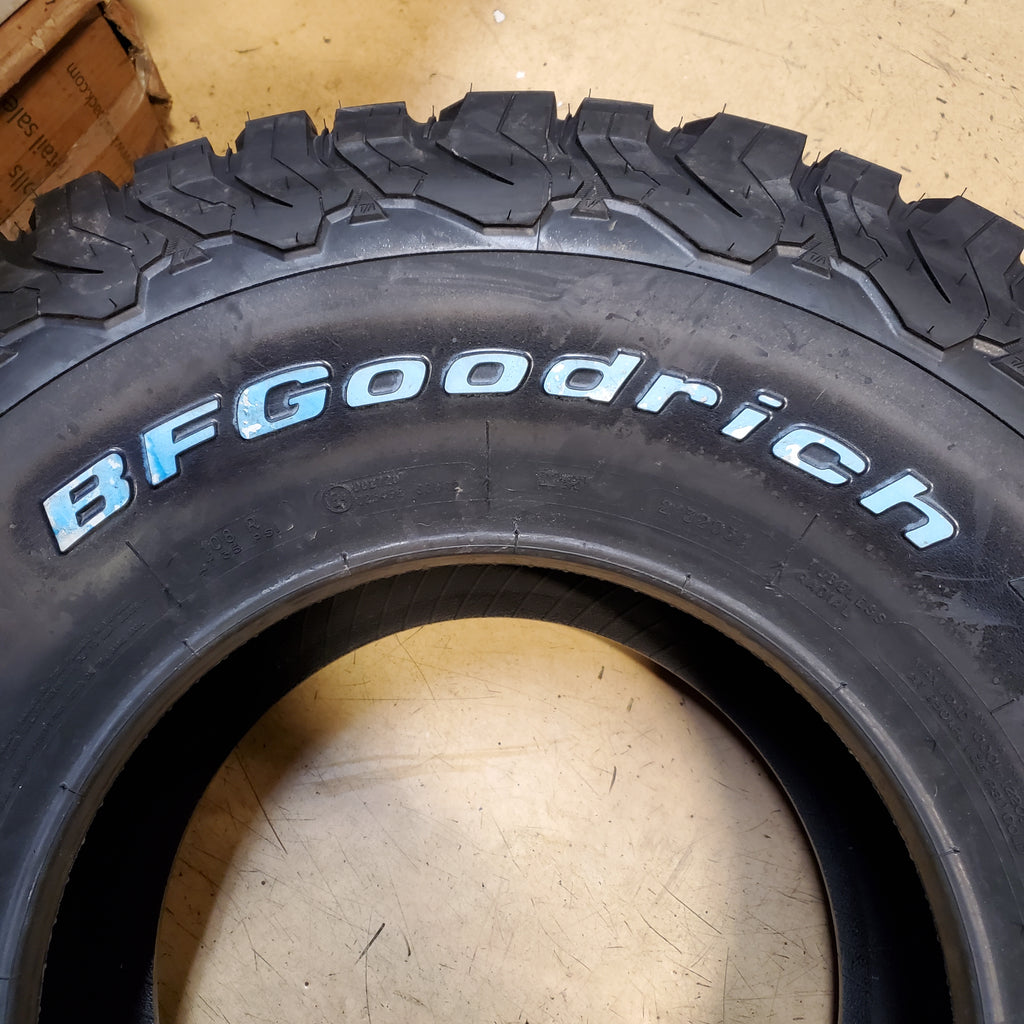 BFGOODRICH ALL-TERRAIN T/A KO2 RWL LT 33 12.5 15 108R 6PLY TIRE 37881