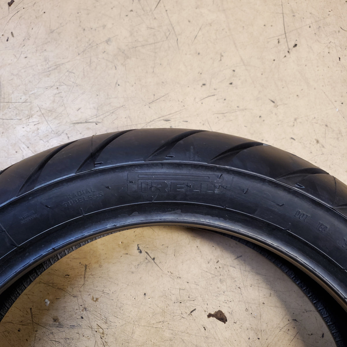 PIRELLI SCORPION TRAIL II 170 60 17 72W 6 PLY REAR MOTORCYCLE TIRE ‎2803100