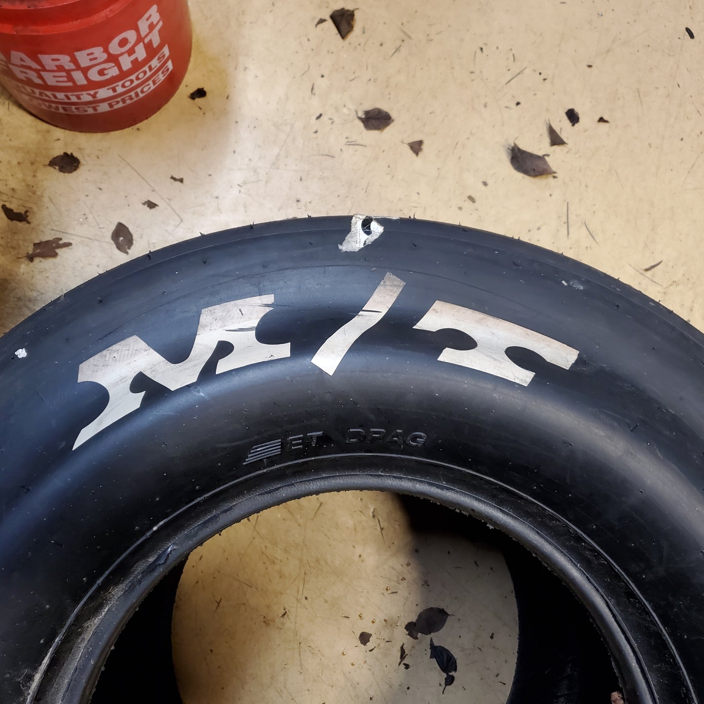 MICKEY THOMPSON ET DRAG TIRES WL 33.5 16.5 16 250817 ROLLOVER 107 3/4"