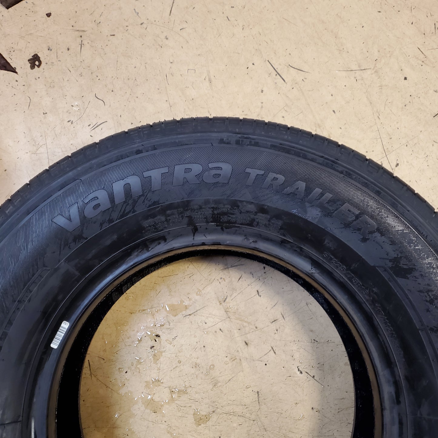 HANKOOK VANTRA TRAILER BSW ST 225 75 15 117/112N 10PLY TRAILER TIRE 2021437