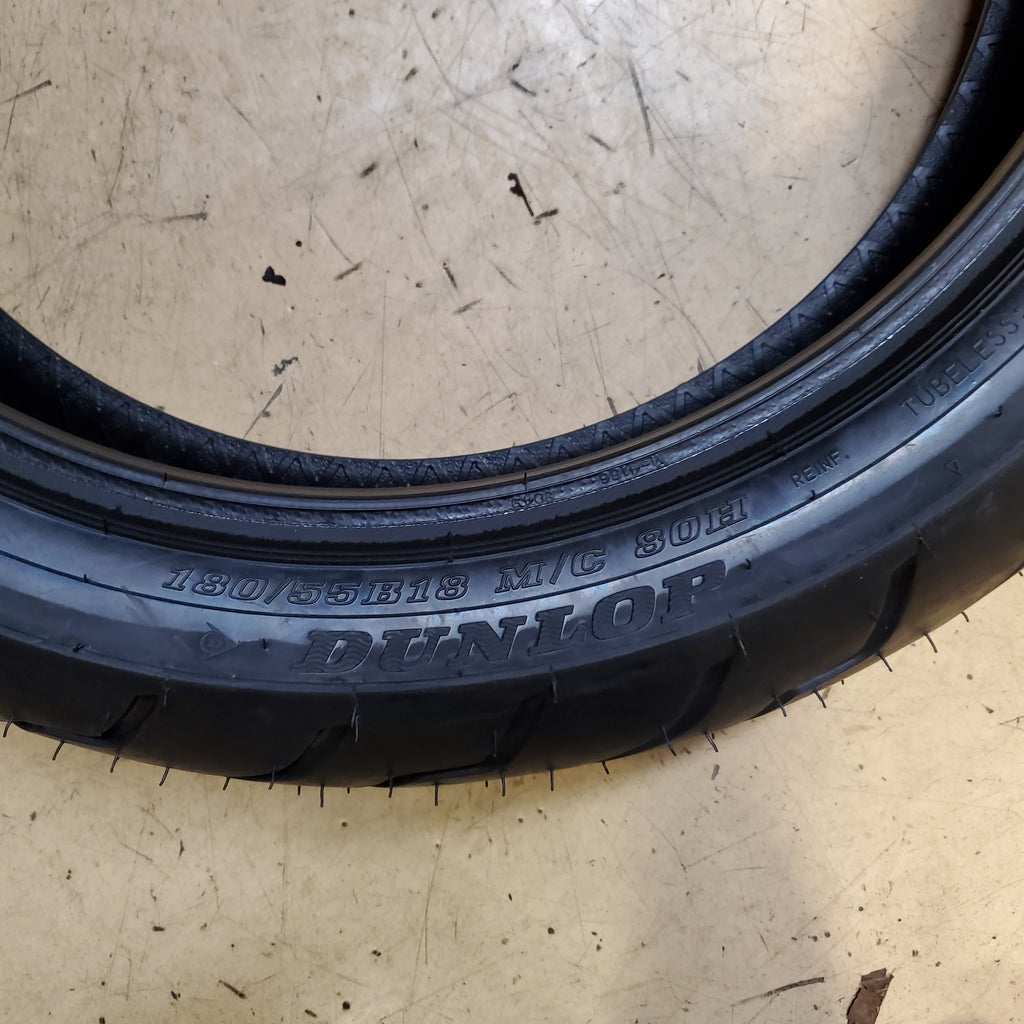 DUNLOP AMERICAN ELITE BSW 180 55 18 80H REAR MOTORCYCLE TIRE 45131440