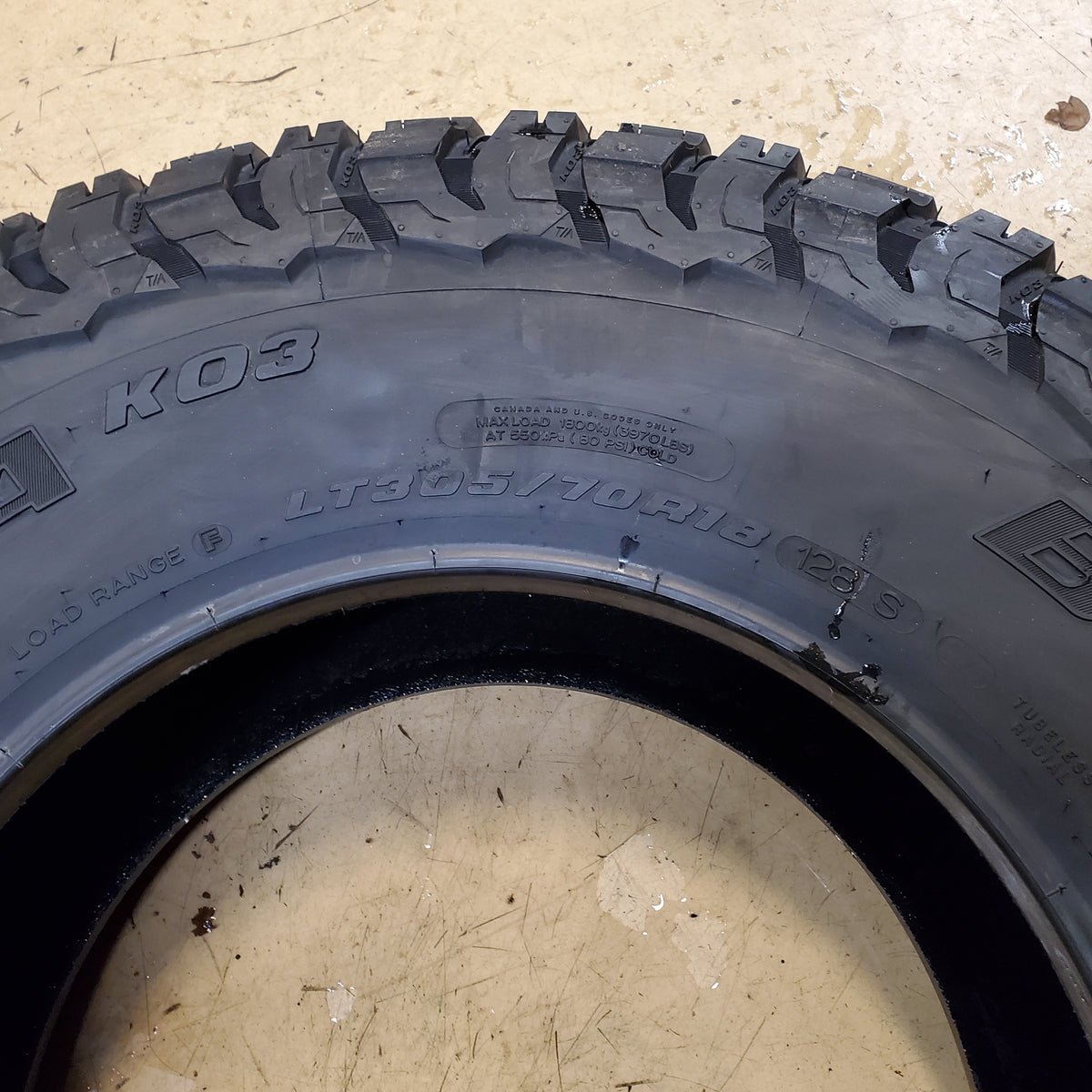BFGOODRICH ALL TERRAIN T/A KO3 BSW LT 305 70 18 128S TIRE 46828