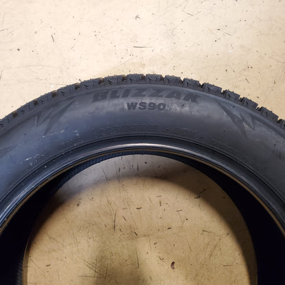 2 BRIDGESTONE BLIZZAK WS90 STUDLESS BSW P 225 55 18 98H WINTER TIRE 001155
