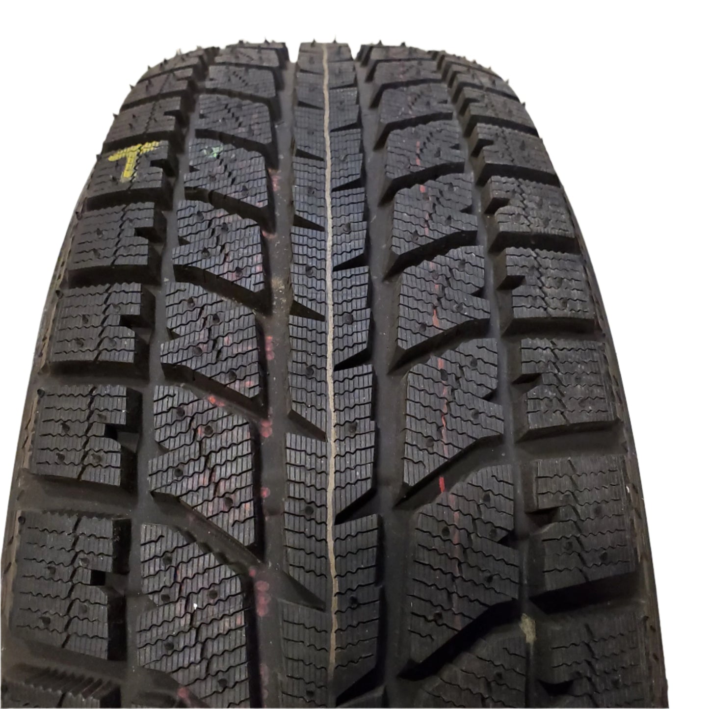 USED OLD STOCK 5/32" BRIDGESTONE BLIZZAK WS70 BSW P 205 65 15 94T WINTER TIRE 105851