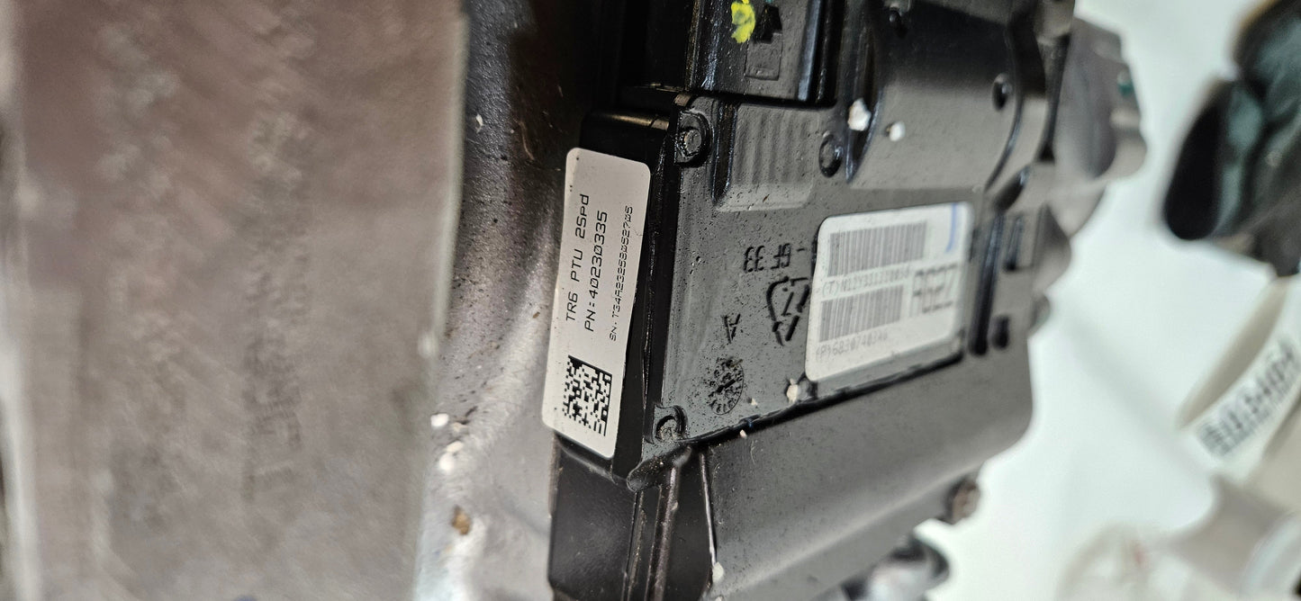 MOPAR POWER TRANSFER CASE ASSEMBLY FITS 2014-2018 JEEP CHEROKEE 68307403