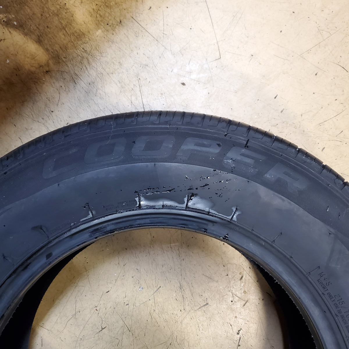 COOPER ENDEAVOR PLUS BSW P 215 70 16 100H ALL SEASON TIRE 166256009