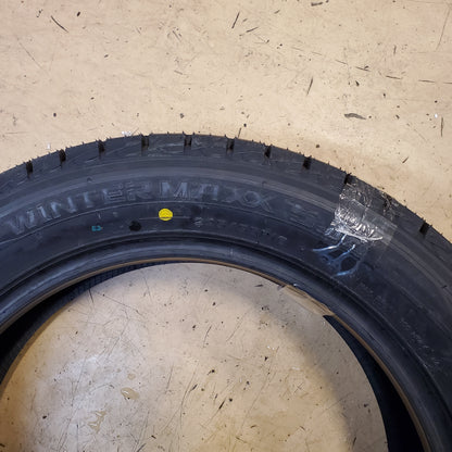 DUNLOP WINTERMAXX SJ8 BSW P 225 55 18 98R WINTER TIRE 290124121