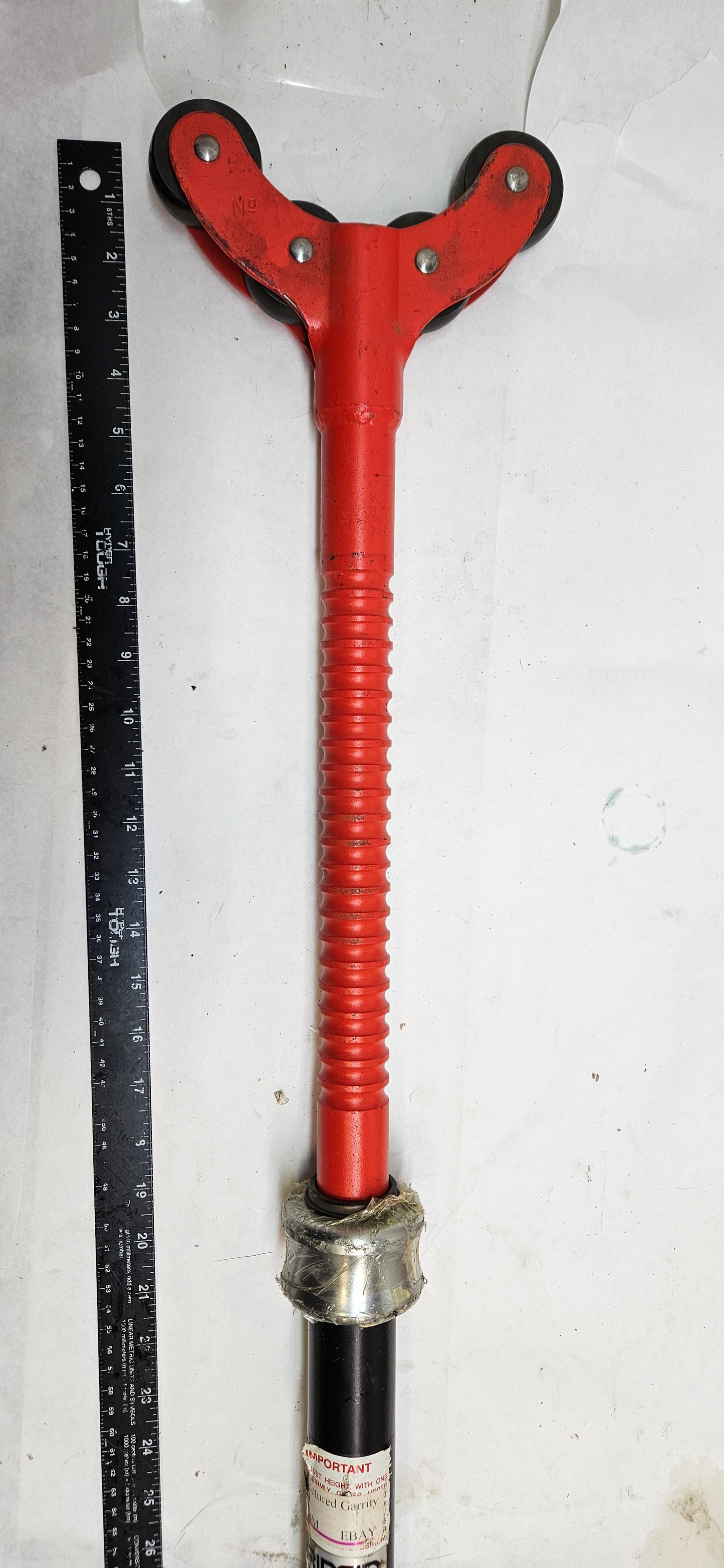 RIDGID MODEL 46 42505 ADJUSTABLE PIPE SUPPORT (DOESN'T INCLUDE BASE) A
