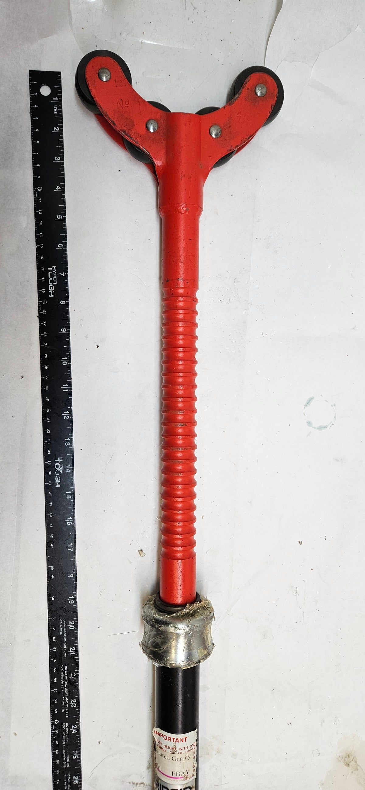 RIDGID MODEL 46 42505 ADJUSTABLE PIPE SUPPORT (DOESN'T INCLUDE BASE) A