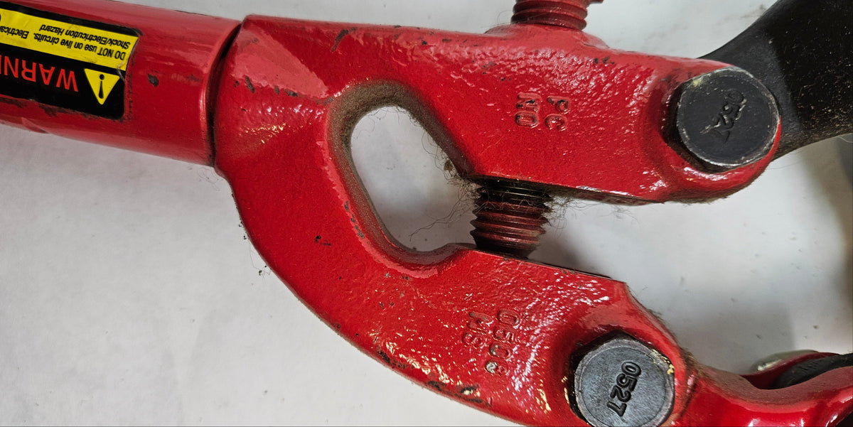 H.K. PORTER N05TN CABLE CUTTERS 39 INCH LENGTH