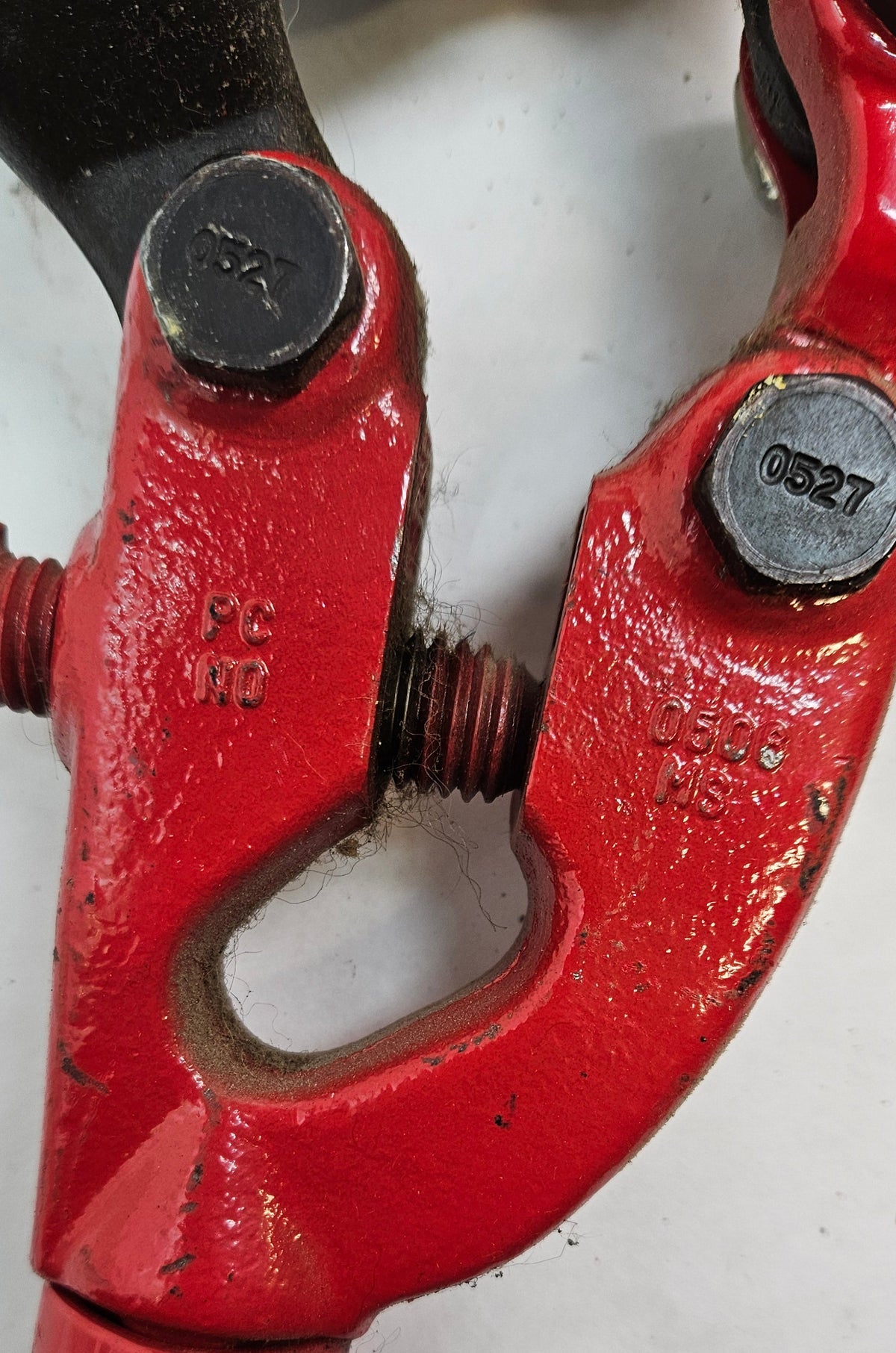 H.K. PORTER N05TN CABLE CUTTERS 39 INCH LENGTH