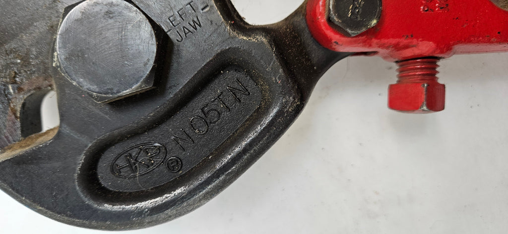H.K. PORTER N05TN CABLE CUTTERS 39 INCH LENGTH
