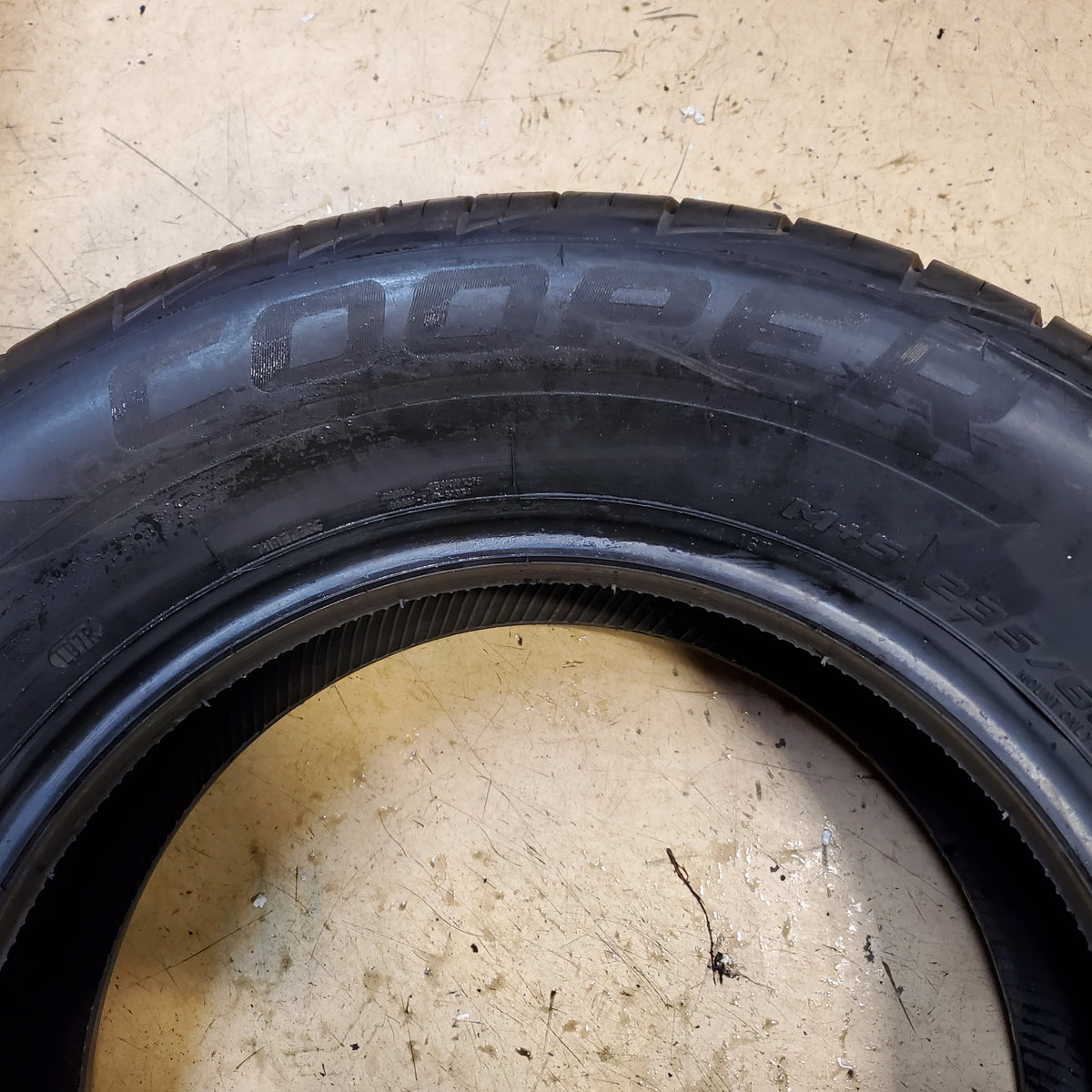 COOPER CS5 ULTRA TOURING BSW P 235 60 16 100V HIGHWAY TIRE 90000020160